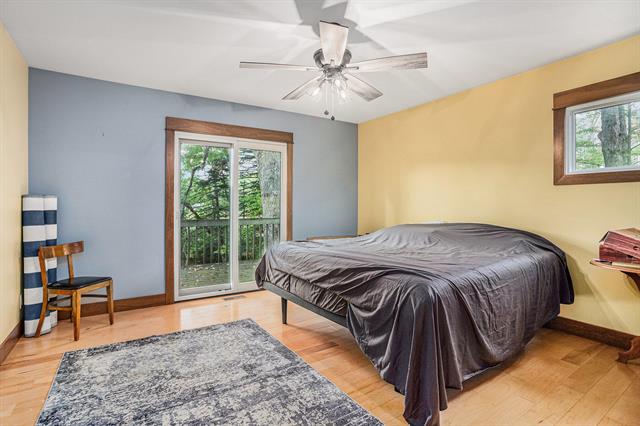 Builiding view eight for 22485 Clear Lake, Battle Creek, MI. 49014