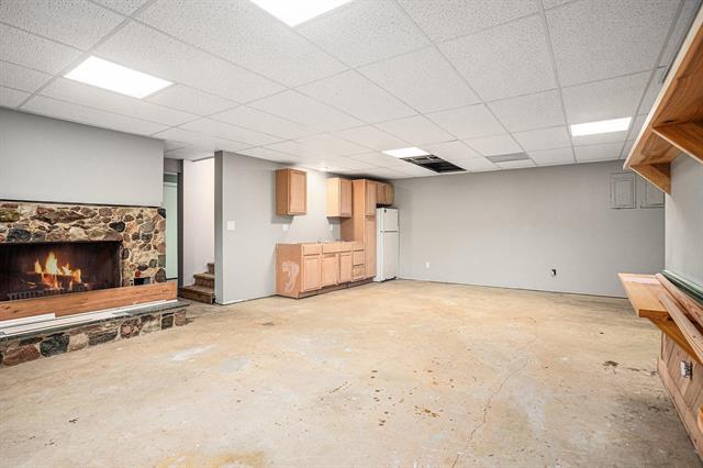 Builiding view fifteen for 22485 Clear Lake, Battle Creek, MI. 49014