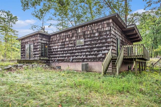 front view for 22485 Clear Lake Road, Battle Creek, Mi. 49014