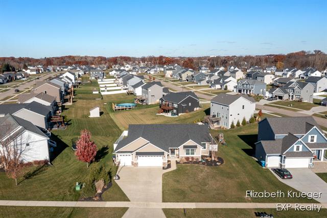 Builiding view forty seven for 3899 Chester, Hudsonville, MI. 49426