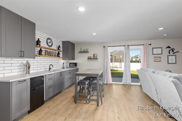 Builiding view twenty nine for 3899 Chester, Hudsonville, MI. 49426