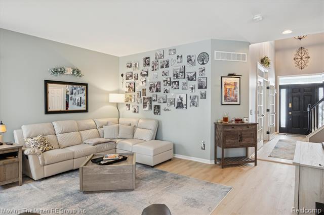 Builiding view eight for 1089 Gallop, South Lyon, MI. 48178