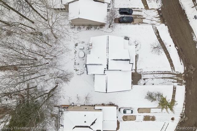 Builiding view fifty six for 1089 Gallop, South Lyon, MI. 48178