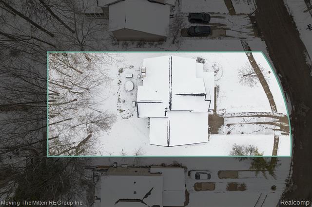 Builiding view sixty five for 1089 Gallop, South Lyon, MI. 48178