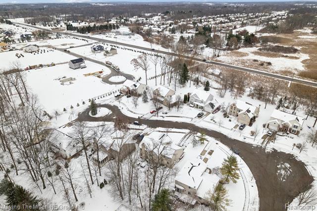 Builiding view sixty one for 1089 Gallop, South Lyon, MI. 48178