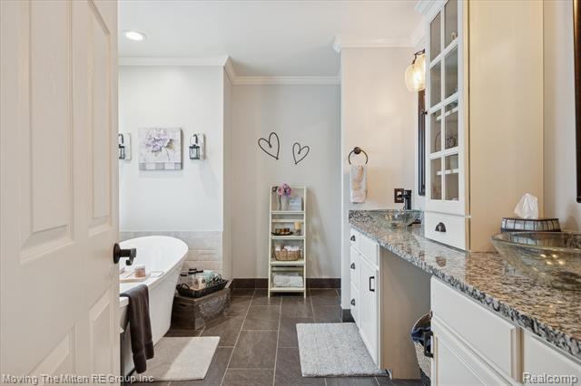 Builiding view twenty six for 1089 Gallop, South Lyon, MI. 48178