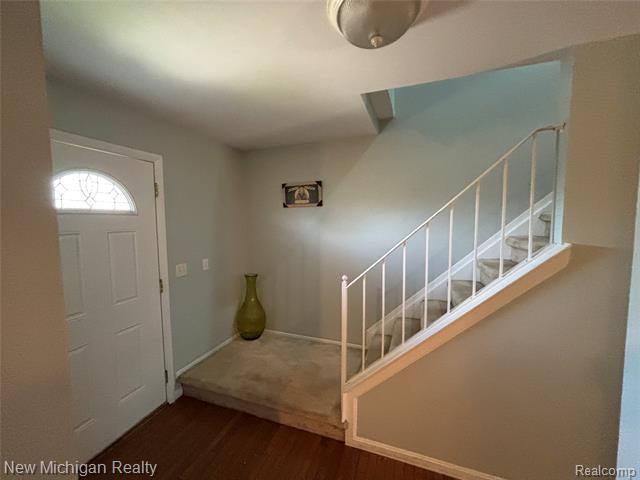 Builiding view fourteen for 16974 Kingsbrooke Dr, Clinton Township, MI. 48038