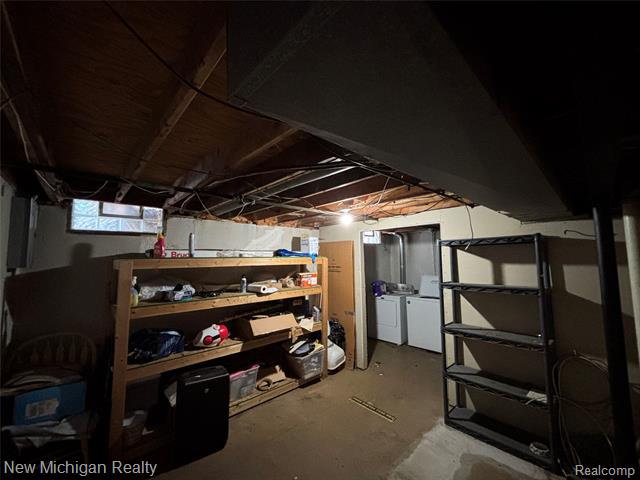 Builiding view twenty for 16974 Kingsbrooke Dr, Clinton Township, MI. 48038