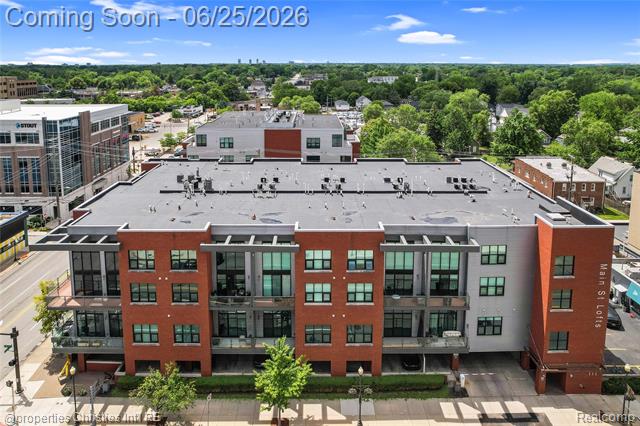 Builiding view sixty nine for 111 Main Street, Royal Oak, MI. 48067