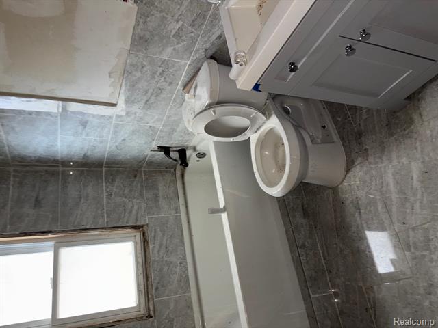 Builiding view four for 10328 Crocuslawn, Detroit, MI. 48204