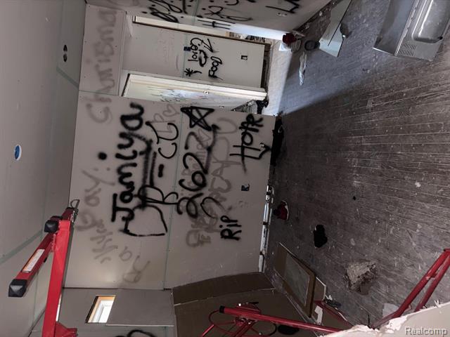 Builiding view three for 10328 Crocuslawn, Detroit, MI. 48204