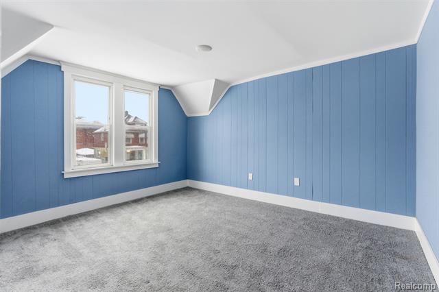 Builiding view eight for 5462 Parker, Detroit, MI. 48213