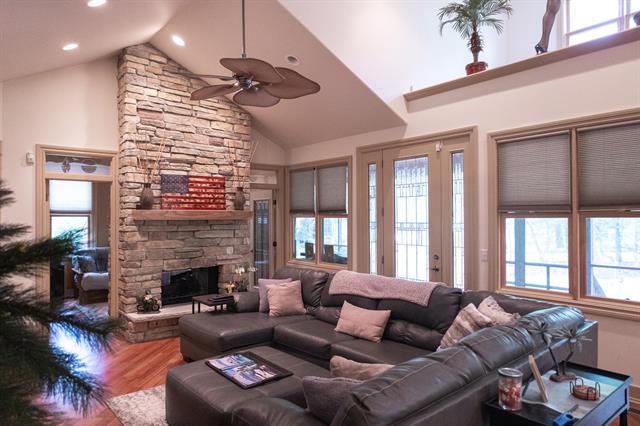 Builiding view one for 18774 Old Field, New Buffalo, MI. 49117