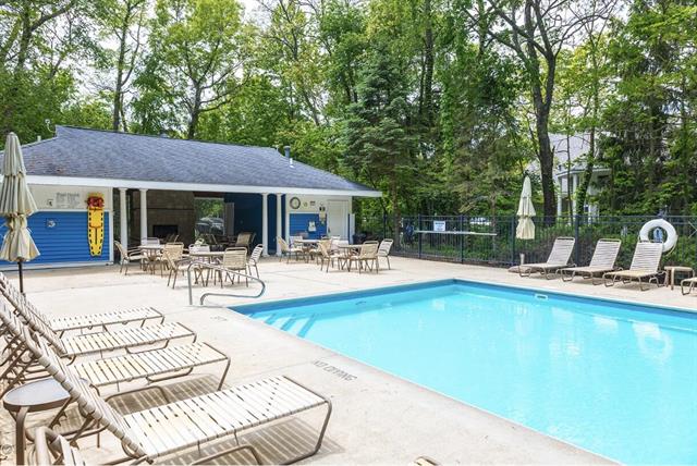 Builiding view twelve for 18774 Old Field, New Buffalo, MI. 49117