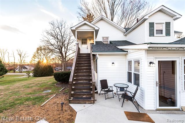 Builiding view thirty one for 4141 Van Amberg Fl 1, Brighton, MI. 48114