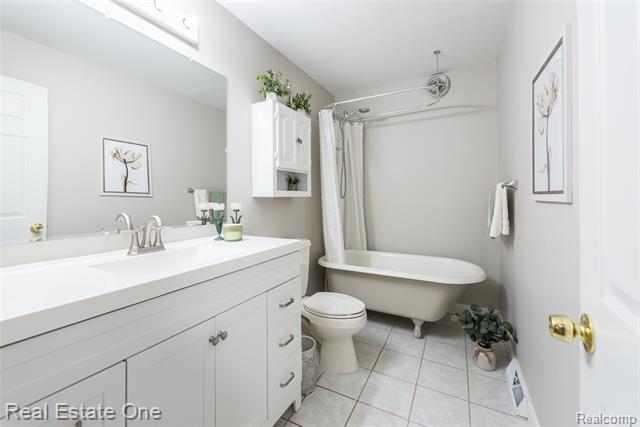 Builiding view twenty four for 4141 Van Amberg Fl 1, Brighton, MI. 48114