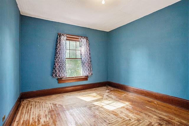 Builiding view fifteen for 703 Church, Tekonsha, MI. 49092