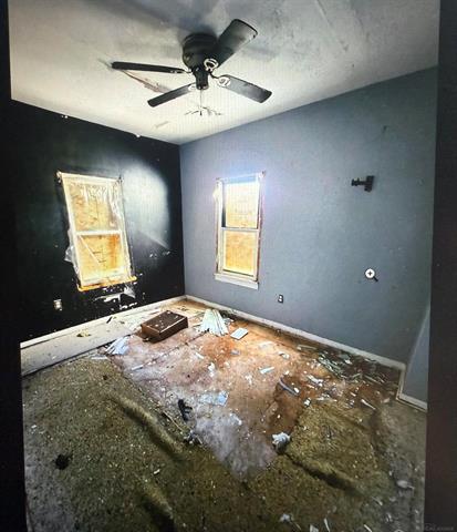 Builiding view six for 2126 Maplewood, Saginaw, MI. 48601