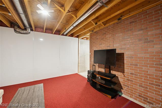 Builiding view thirty four for 15082 Meadow, Linden, MI. 48451