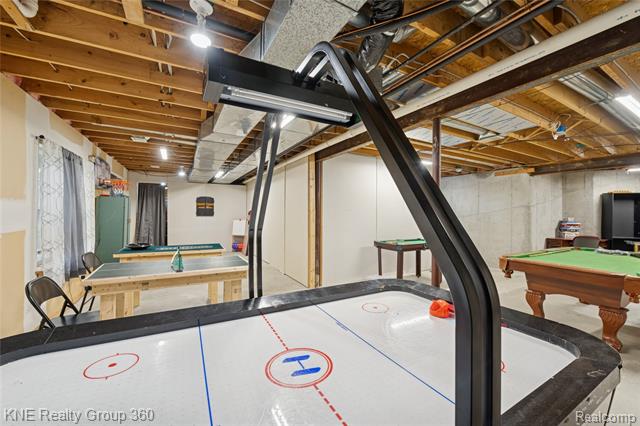 Builiding view thirty six for 15082 Meadow, Linden, MI. 48451