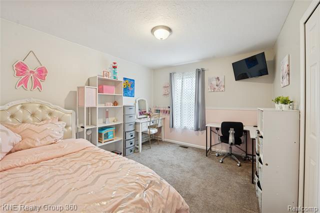 Builiding view twenty nine for 15082 Meadow, Linden, MI. 48451