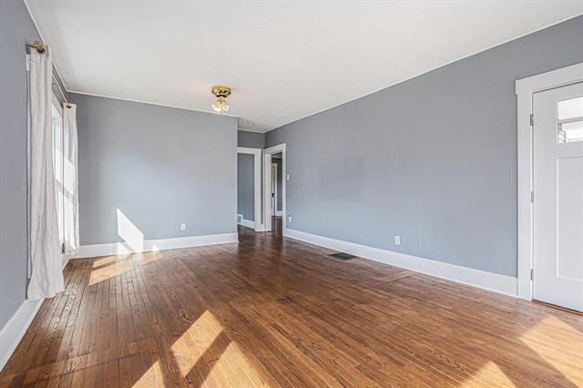 Builiding view six for 161 Kline, Benton Harbor, MI. 49022