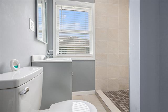 Builiding view sixteen for 161 Kline, Benton Harbor, MI. 49022