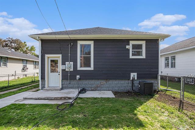 Builiding view twenty seven for 161 Kline, Benton Harbor, MI. 49022