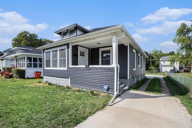 Builiding view two for 161 Kline, Benton Harbor, MI. 49022