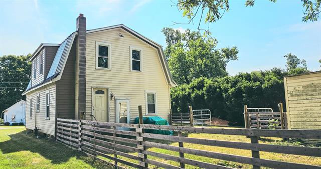 Builiding view four for 945 Summit, Morenci, MI. 49256