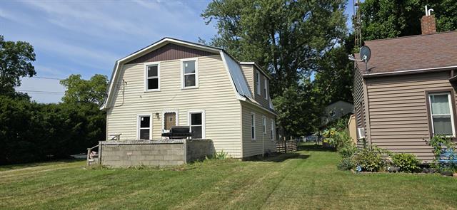 Builiding view three for 945 Summit, Morenci, MI. 49256