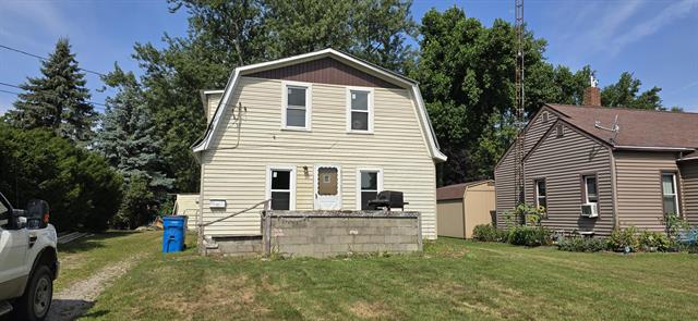 Builiding view twelve for 945 Summit, Morenci, MI. 49256