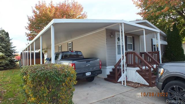 front view for 340 Edinborough, Temperance, Mi. 48182