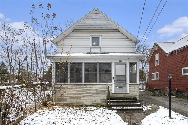 front view for 1312 Wells Place, Kalamazoo, Mi. 49001