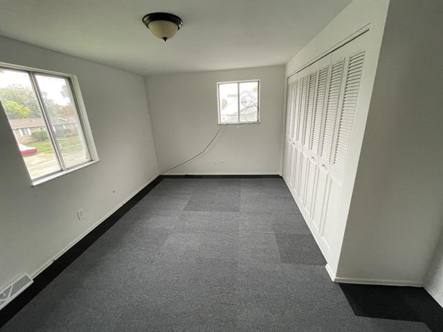 Builiding view six for 6907 Parkbelt, Flint, MI. 48505