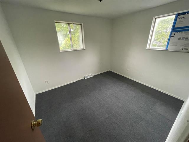 Builiding view two for 6907 Parkbelt, Flint, MI. 48505