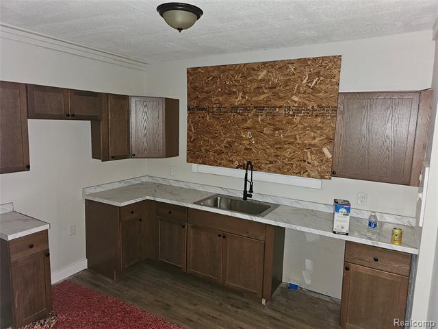 Builiding view six for 2930 Taylor, Detroit, MI. 48206