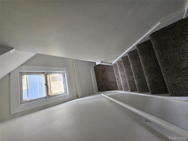 Builiding view sixteen for 2930 Taylor, Detroit, MI. 48206