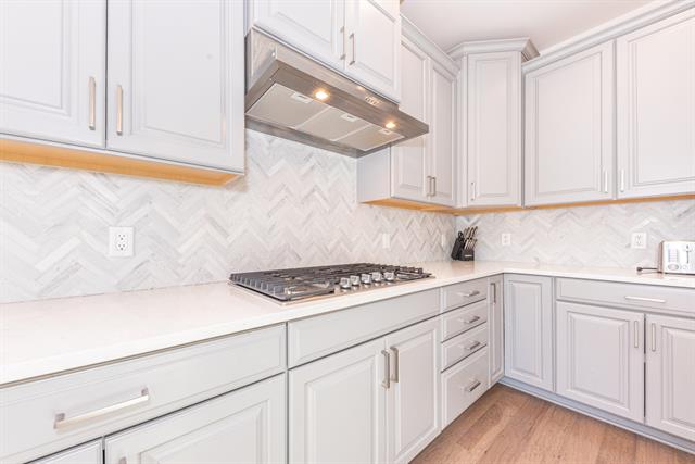 Builiding view fifteen for 3341 Roseford, Ann Arbor, MI. 48105