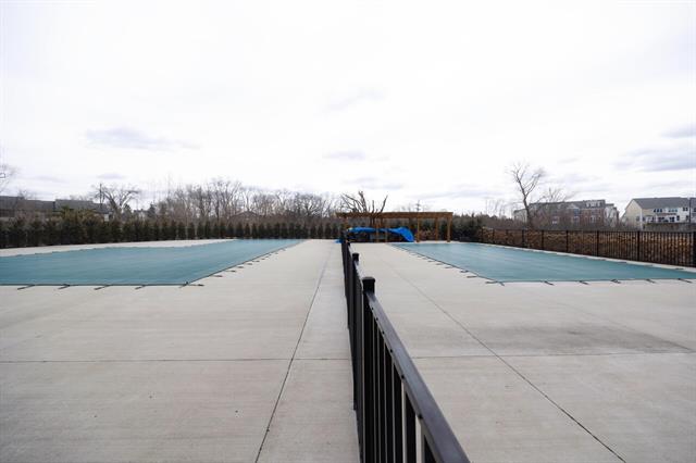 Builiding view fifty six for 3341 Roseford, Ann Arbor, MI. 48105