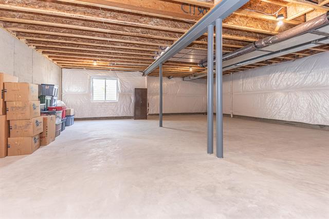 Builiding view forty two for 3341 Roseford, Ann Arbor, MI. 48105