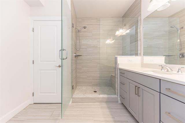 Builiding view twenty eight for 3341 Roseford, Ann Arbor, MI. 48105