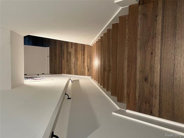 Builiding view five for 8858 Lapham, Rockford, MI. 49341