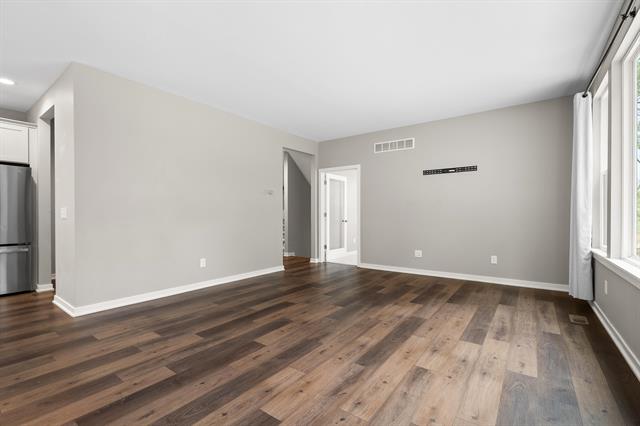 Builiding view five for 10321 C, Richland, MI. 49083