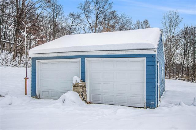 Builiding view fourteen for 240 Chicago, Kalamazoo, MI. 49048