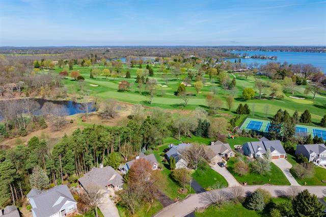 Builiding view fifty seven for 10581 Country Club, Richland, MI. 49083