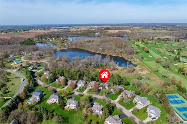 Builiding view forty five for 10581 Country Club, Richland, MI. 49083
