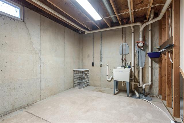 Builiding view twenty seven for 10581 Country Club, Richland, MI. 49083