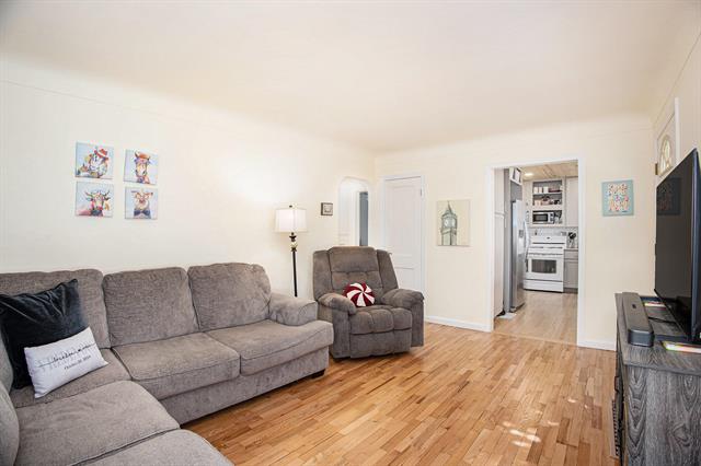 Builiding view five for 2867 Sharon, Wyoming, MI. 49519