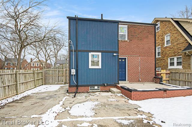 Builiding view thirty for 3829 Harvard, Detroit, MI. 48224